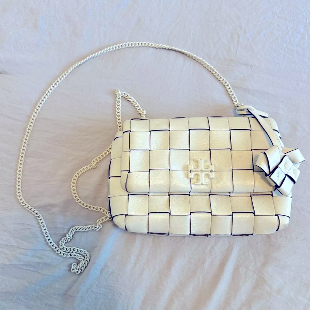Tory Burch Kira woven heart bag